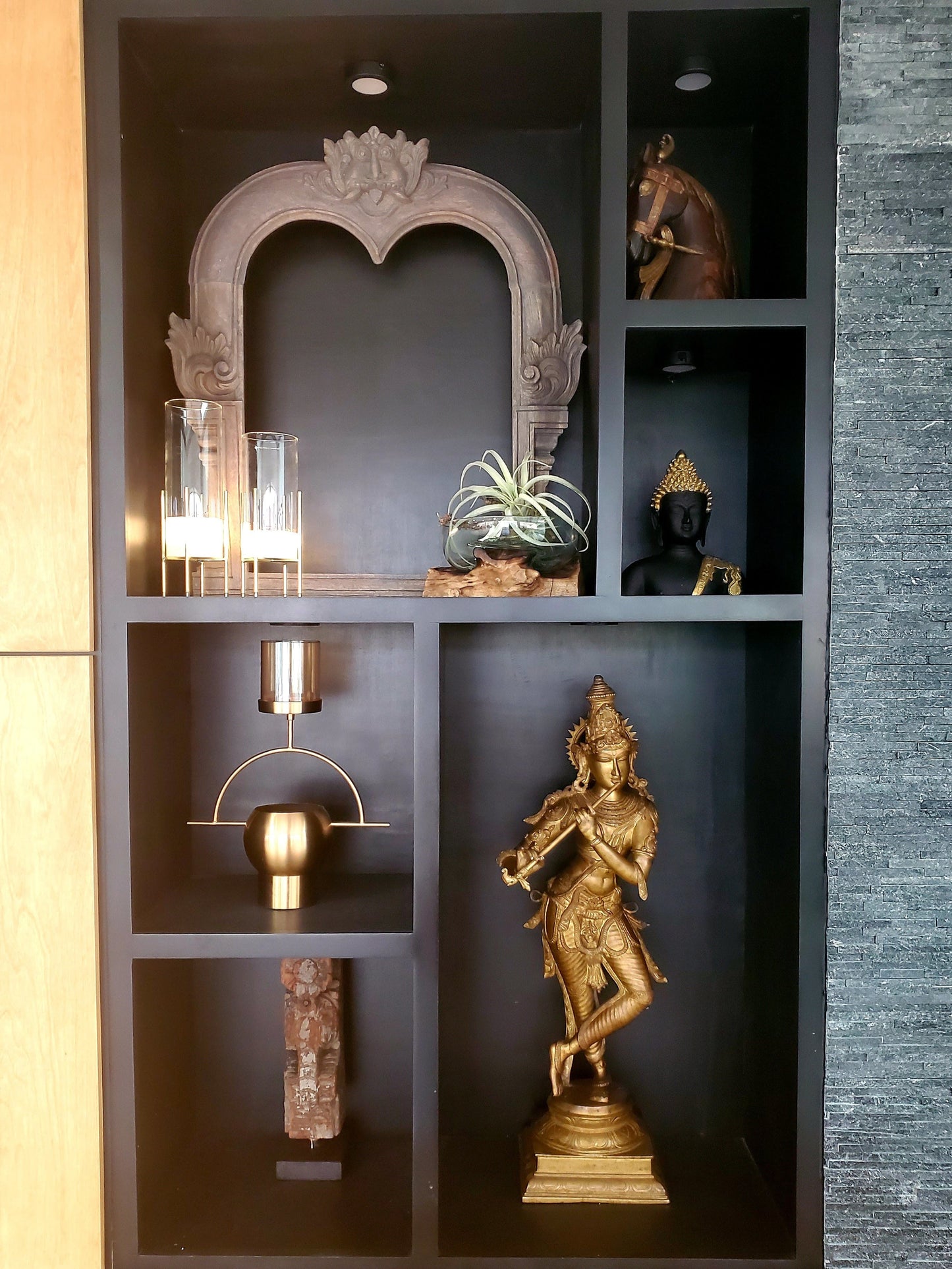 Keerthi Mukha - Antique Wood Prabhavali