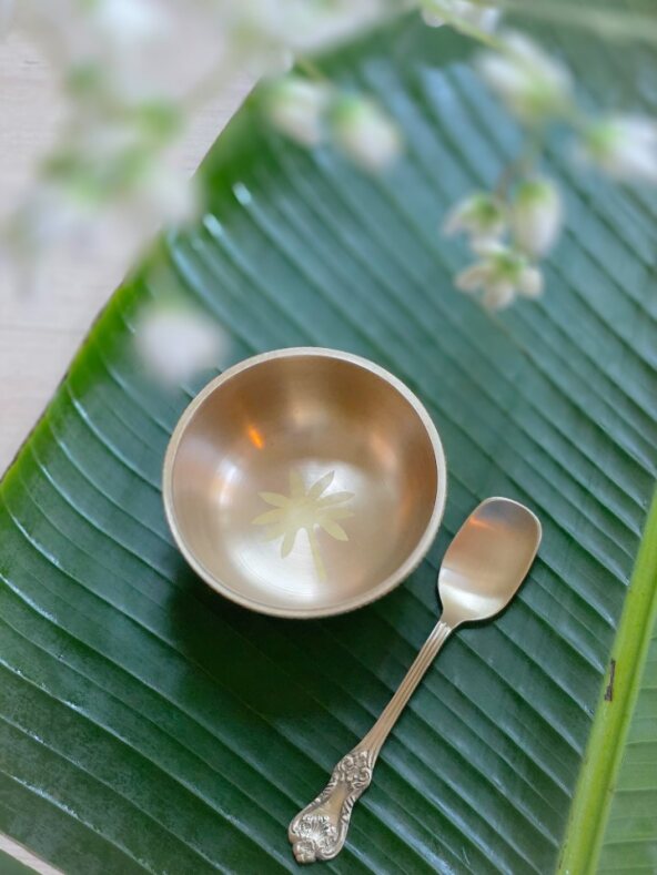 Akshaya Patra – Brass Dessert Bowls with Spoons (Set of 2)