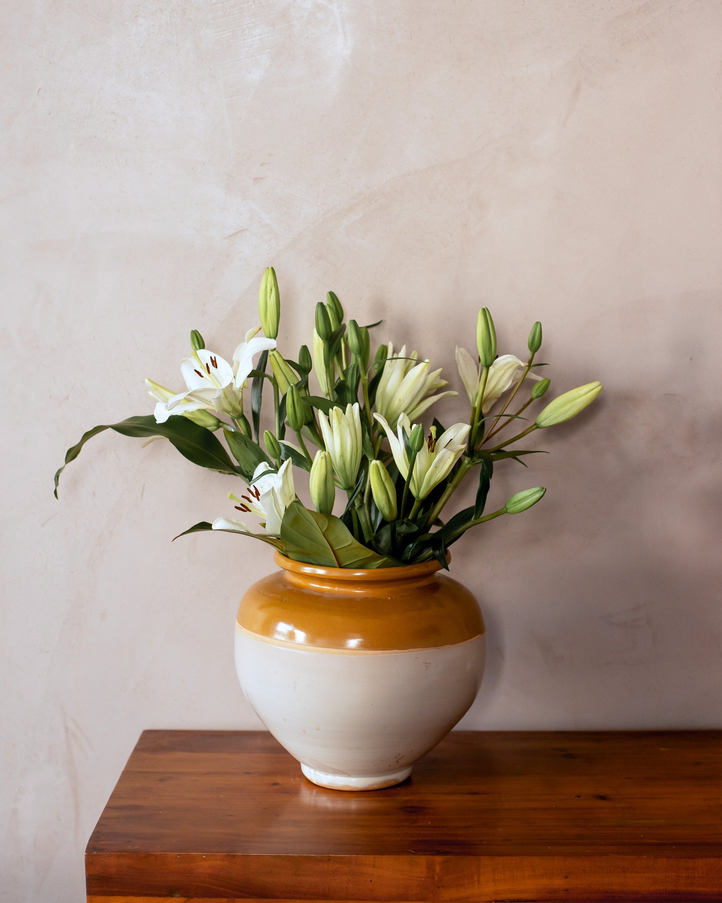 Jaadi - Round | Vintage Pickle Jar