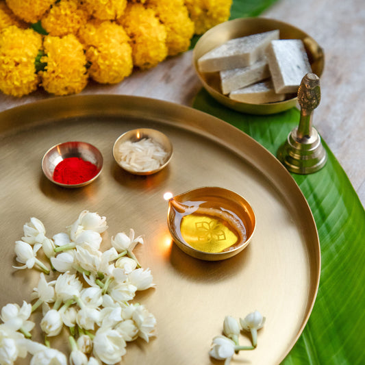 Riwaj Serving Tray – A Blend of Tradition & Elegance
