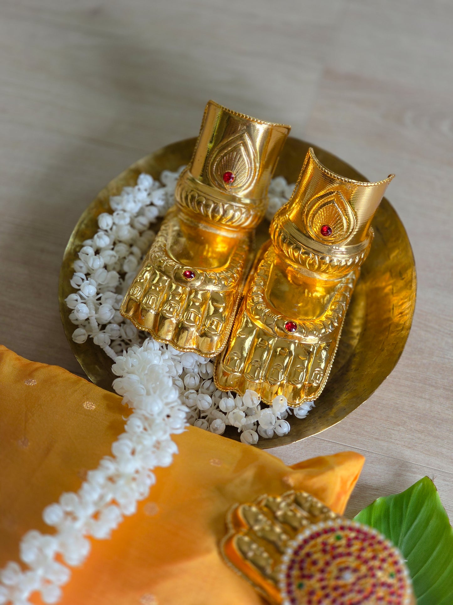 Divya Sparsha – Brass Hastham Paadham with Jadau Studdings