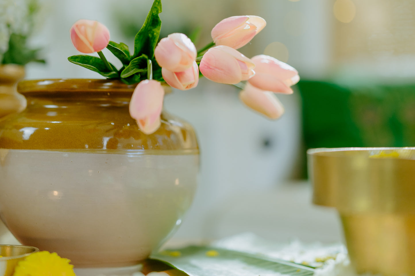 Jaadi - Round | Vintage Pickle Jar