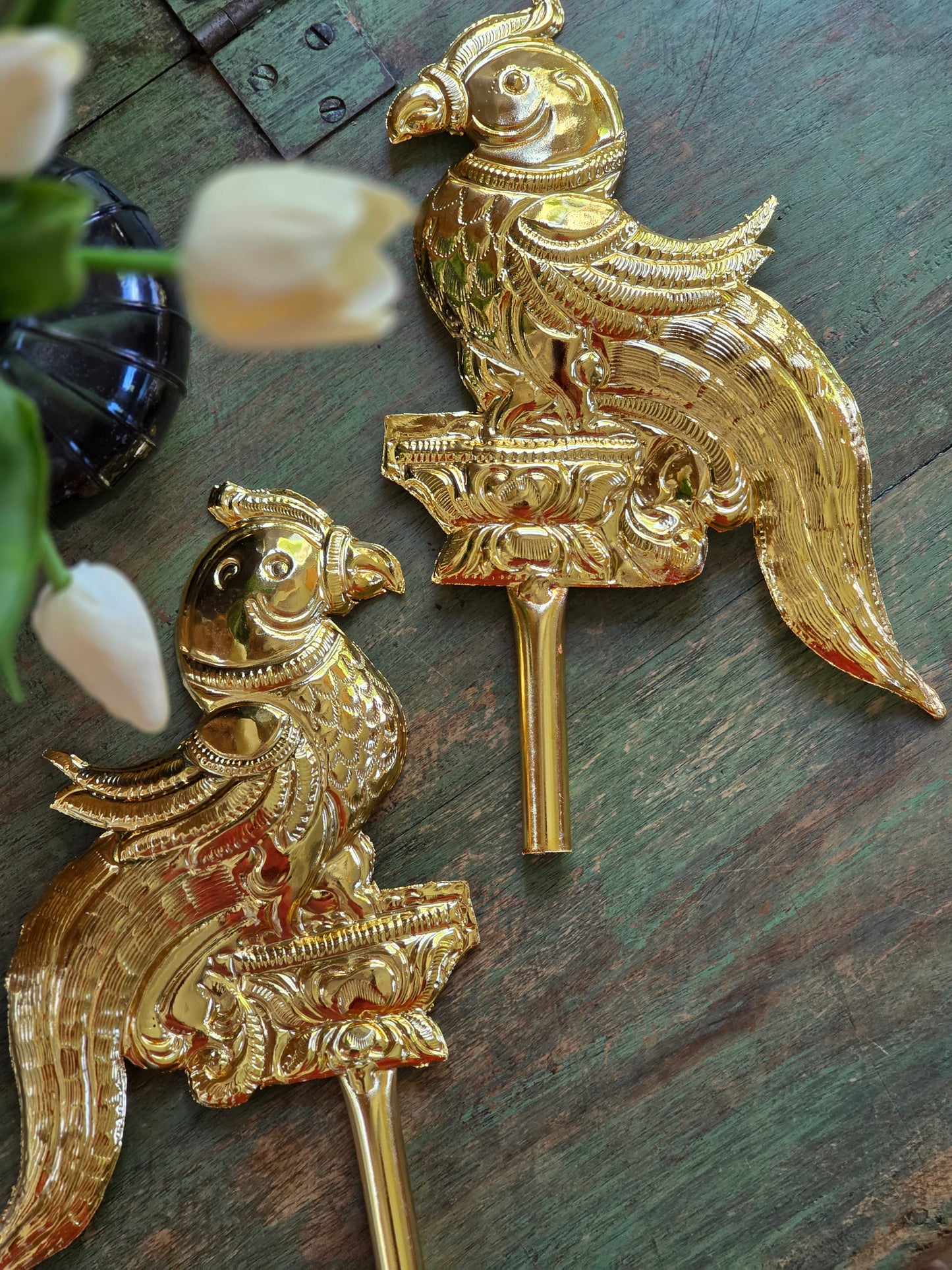 Chiluka Hastham - Brass parrot side hands