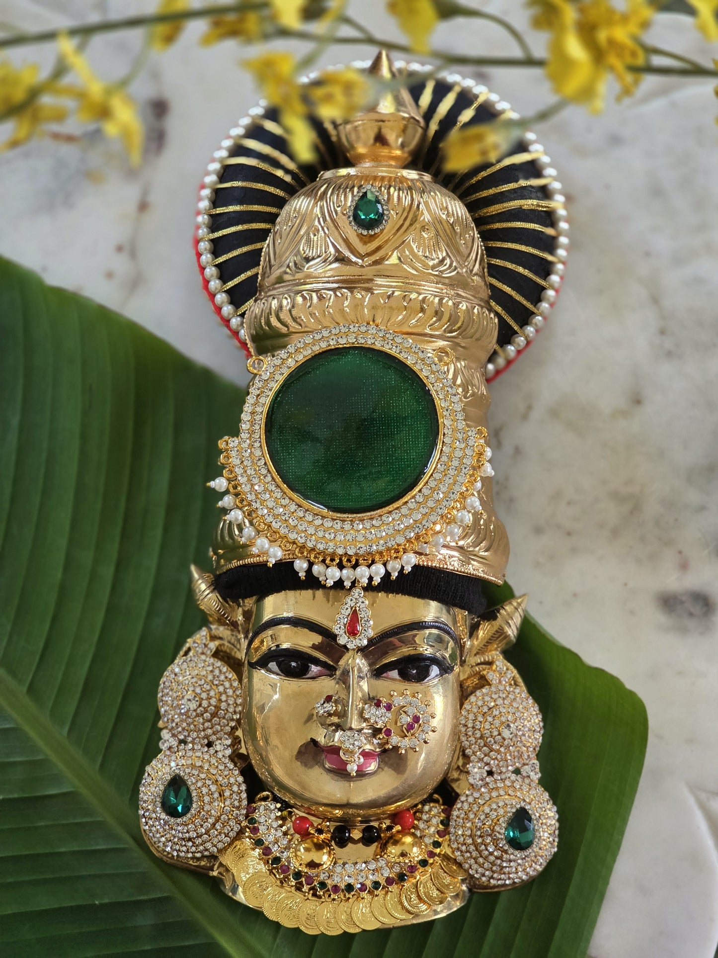 Divya pathaka Kireetam