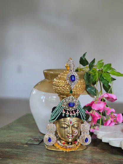 Neelambari Kireetam