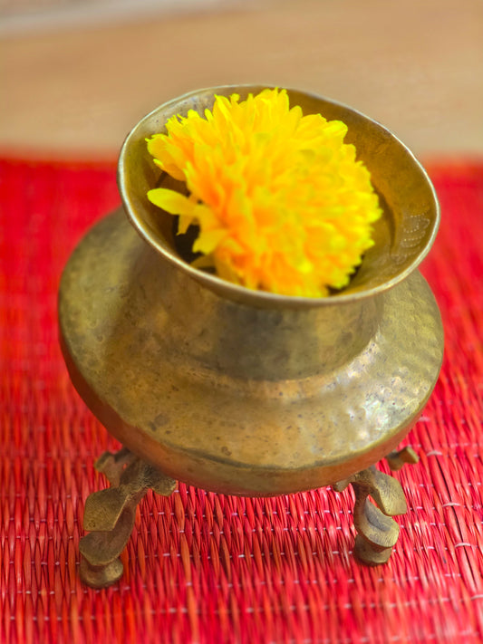 Mayura Pada Mangala Kalasam