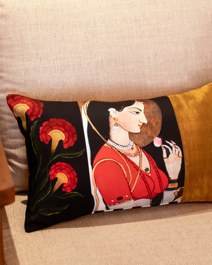 Naikas Moonlight – A Radiant Touch of Elegance