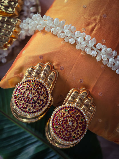 Divya Sparsha – Brass Hastham Paadham with Jadau Studdings