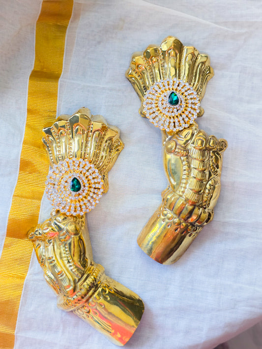 Ratna Bindu Lotus Hands - Set of 3 colors