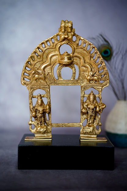 Raja Dwara Hiranyam