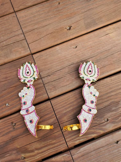 Shanta Padma – Stone Lotus Hands for Deity Decoration