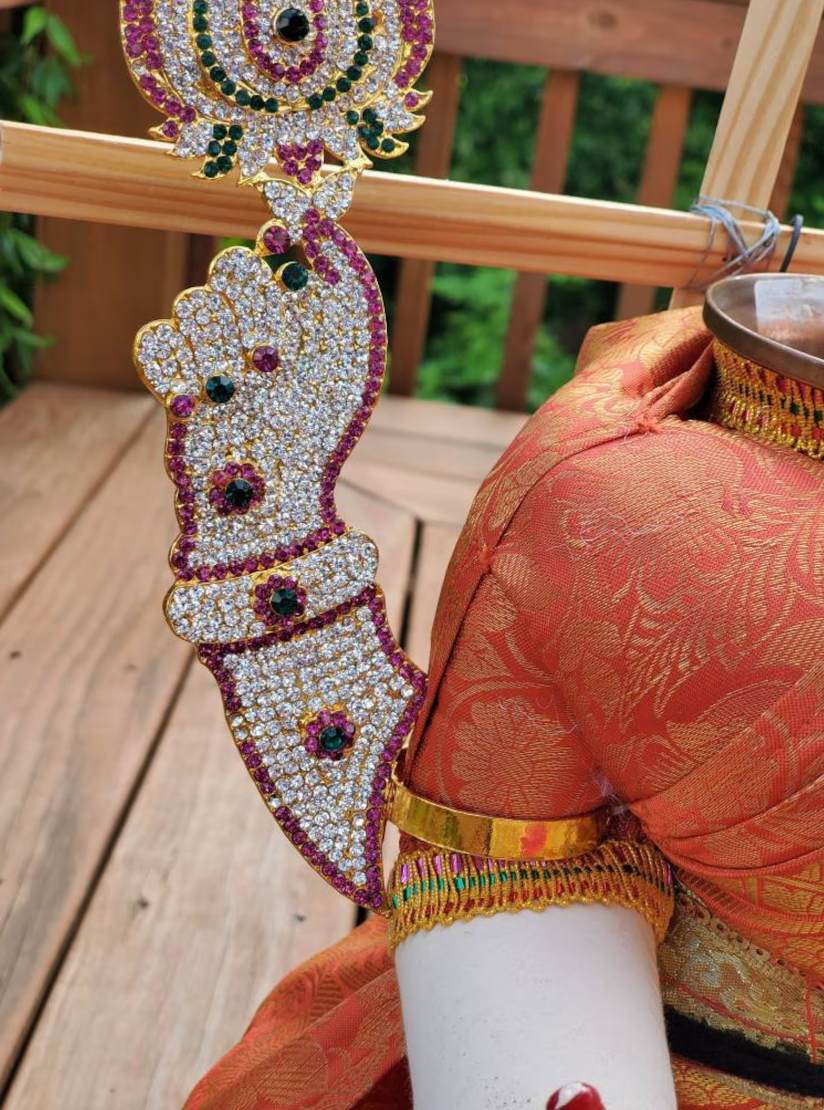 Shanta Padma – Stone Lotus Hands for Deity Decoration