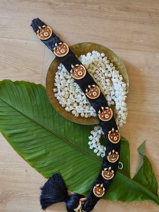 Jadau Jada set - Braid ornament