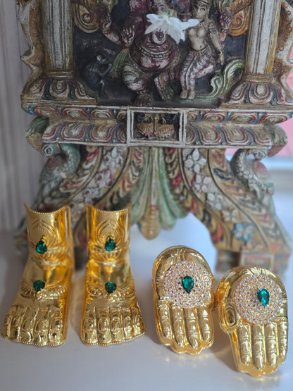 Ratna Bindu Hastham paadham