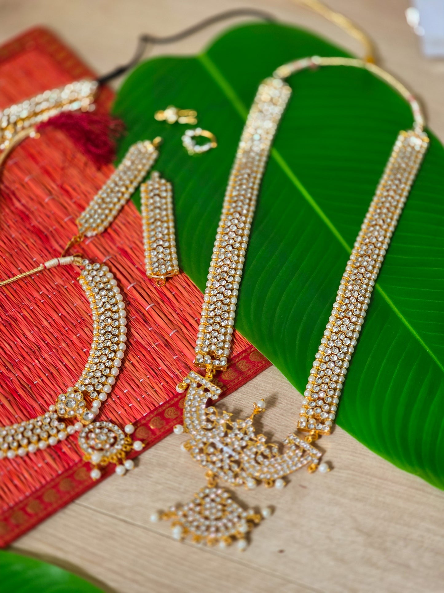 Ammavaru Pearl jwellery set - 17pc set