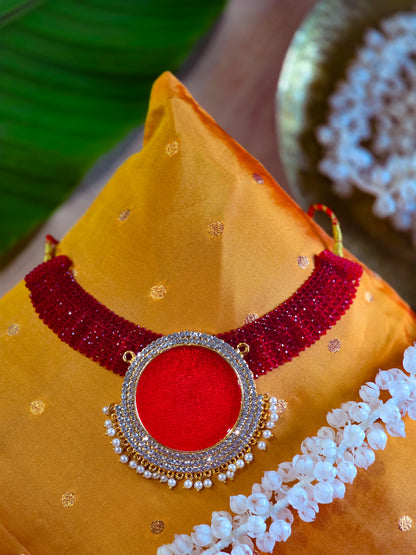 Divya Pathaka Haaram