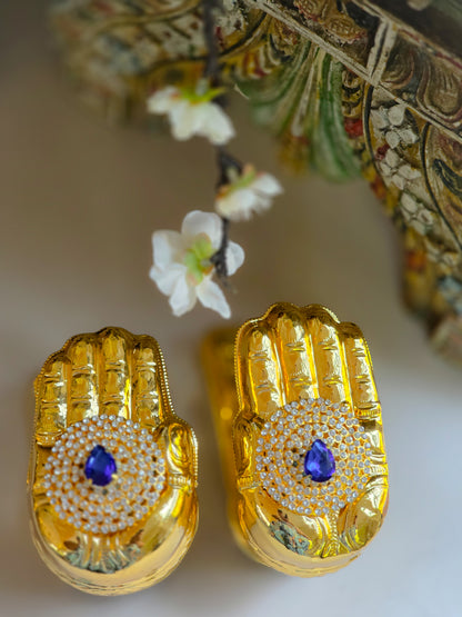 Ratna Bindu Hastham paadham